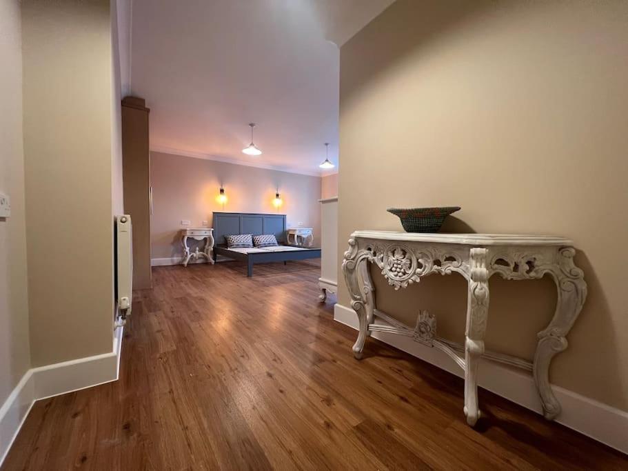 The Annex At Merley Mews Poole Esterno foto
